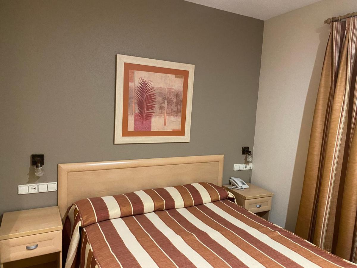Hotel La Union Humanes de Madrid Buitenkant foto