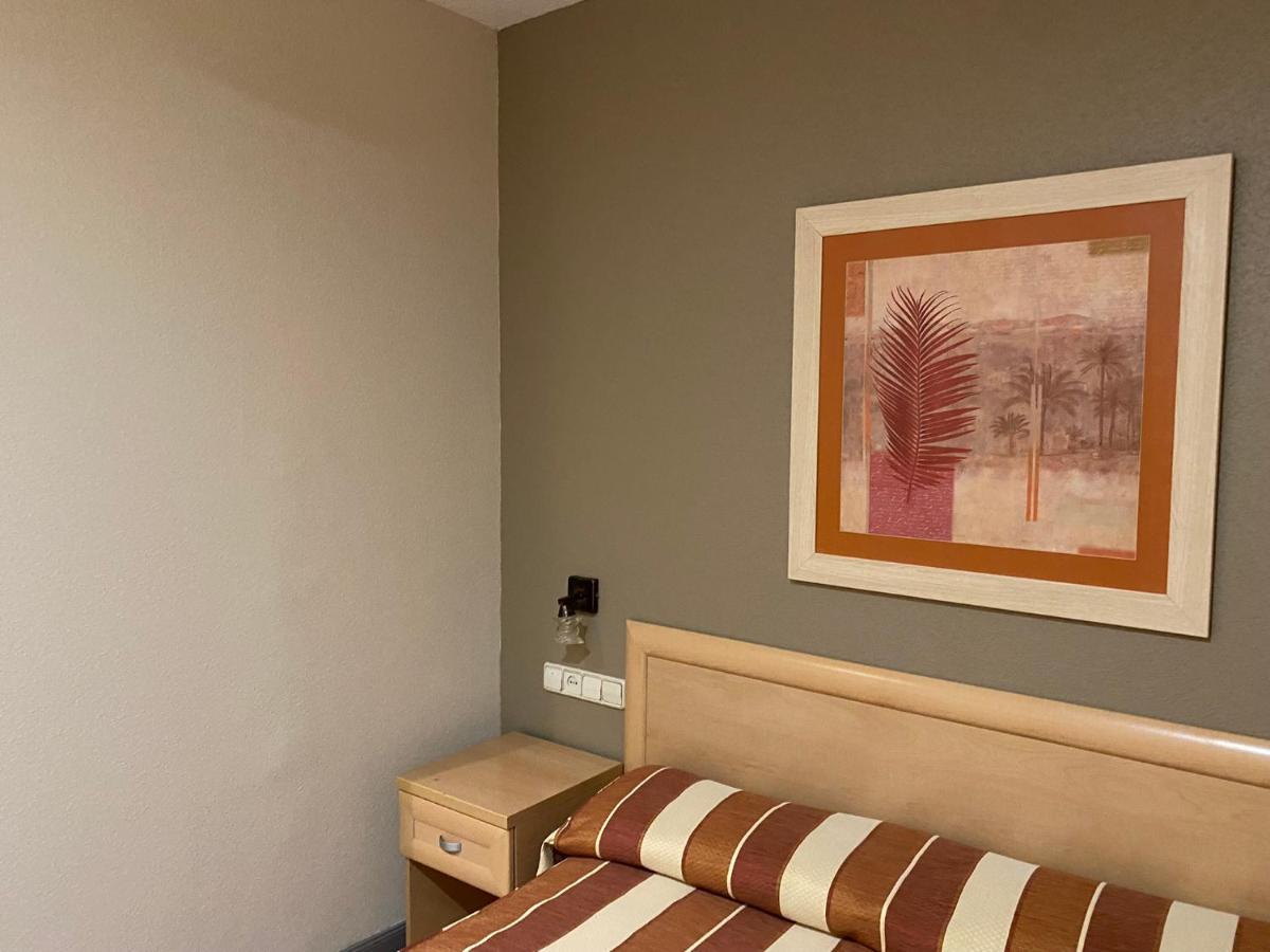 Hotel La Union Humanes de Madrid Buitenkant foto